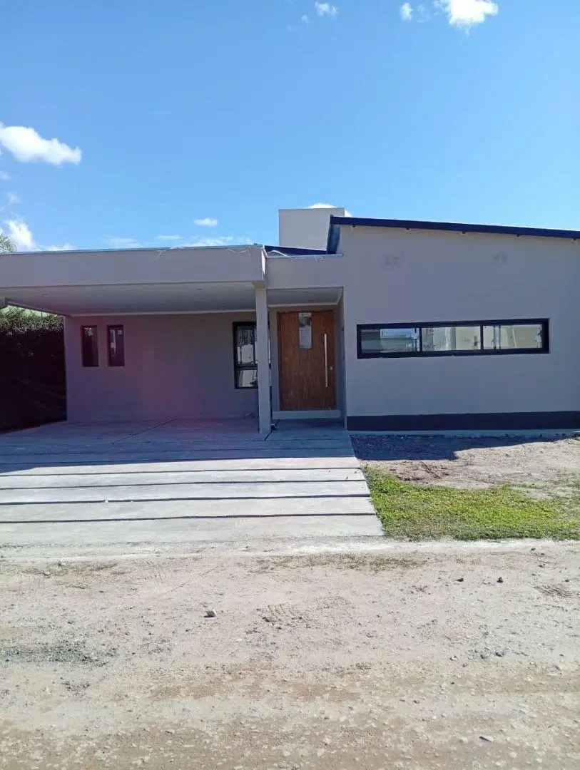 Casa 0 ambientes 3 dormitorios. | Country labradores - Los Nogales 2