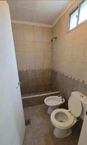 Casa 0 ambientes 1 dormitorios. | don bosco al 2300 3
