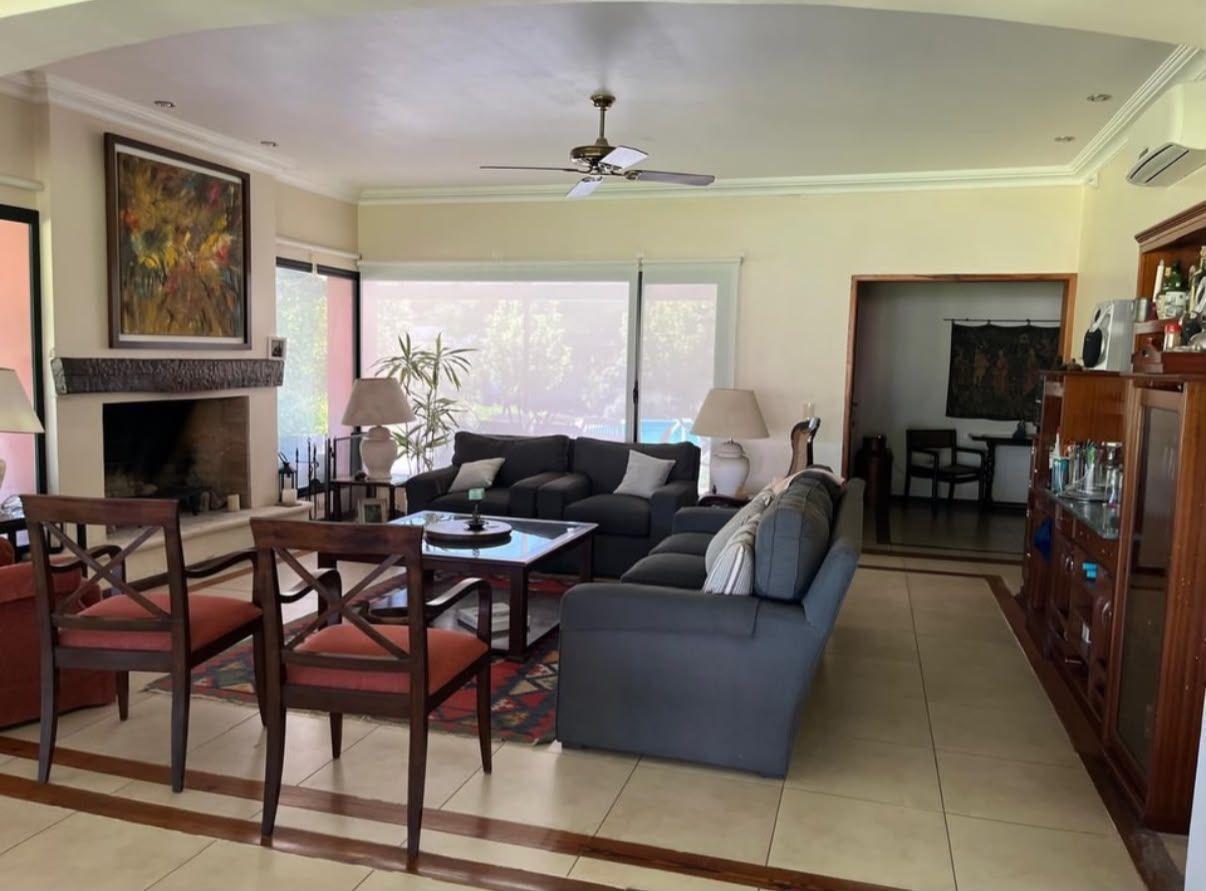 Foto de CASA EN VENTA RACO 3 DORMITORIOS, imagen 4