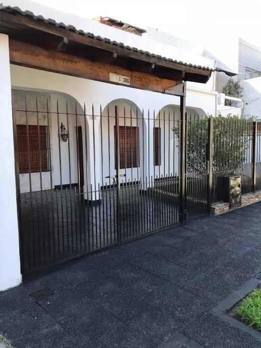 Casa para 2 Familias en Venta Cond en Lanus Oeste