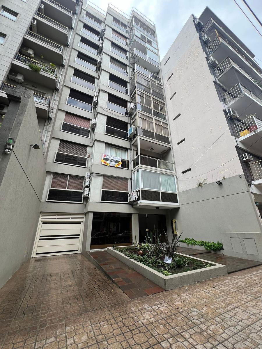 DEPARTAMENTO DE 4 AMBIENTES EN LANUS OESTE CON COCHERA
