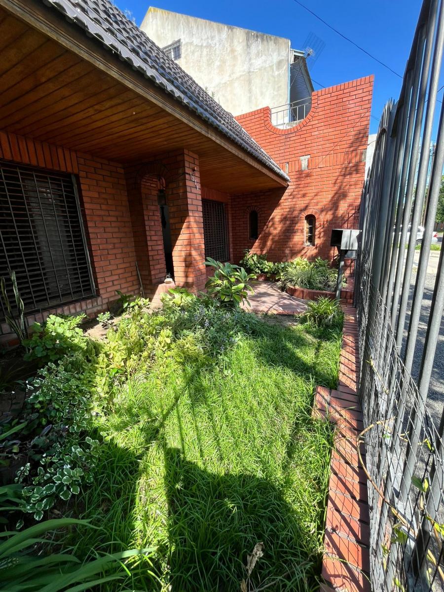 Casa en Lanus Cerca de La Av! 1
