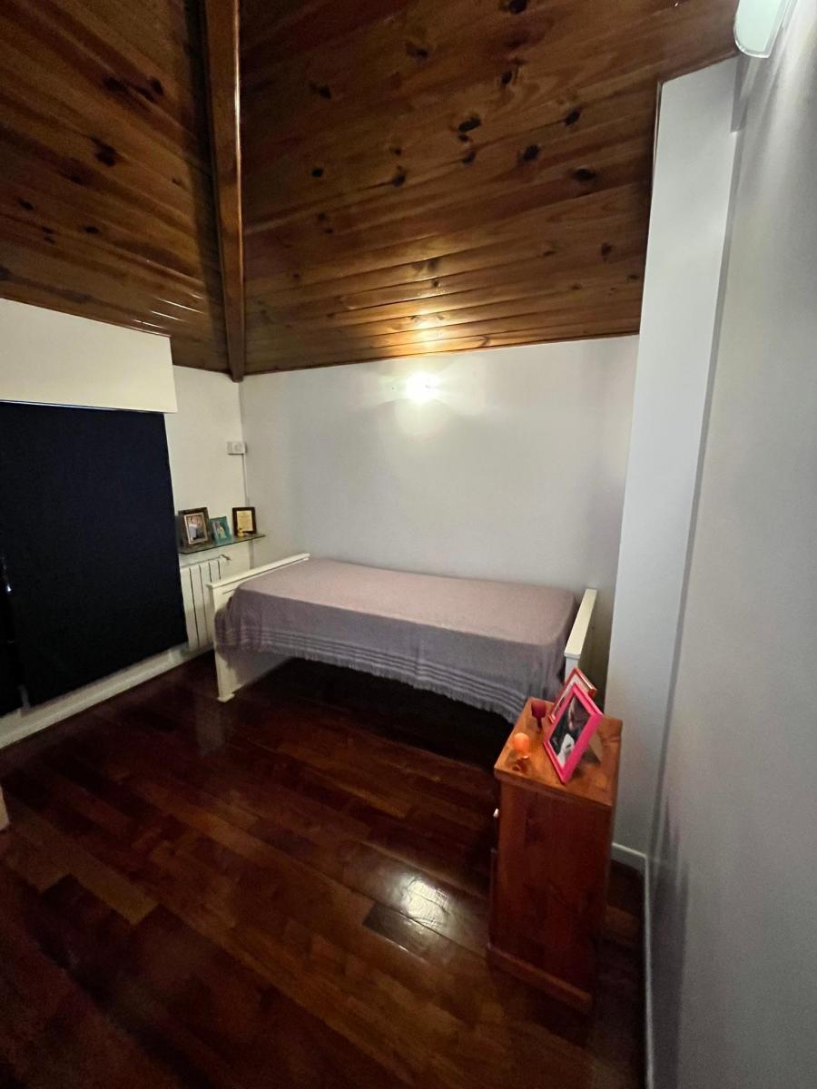 En El Centro de Valentina Alsina, Imponente Casa! No Dejes de Visitarla! 1
