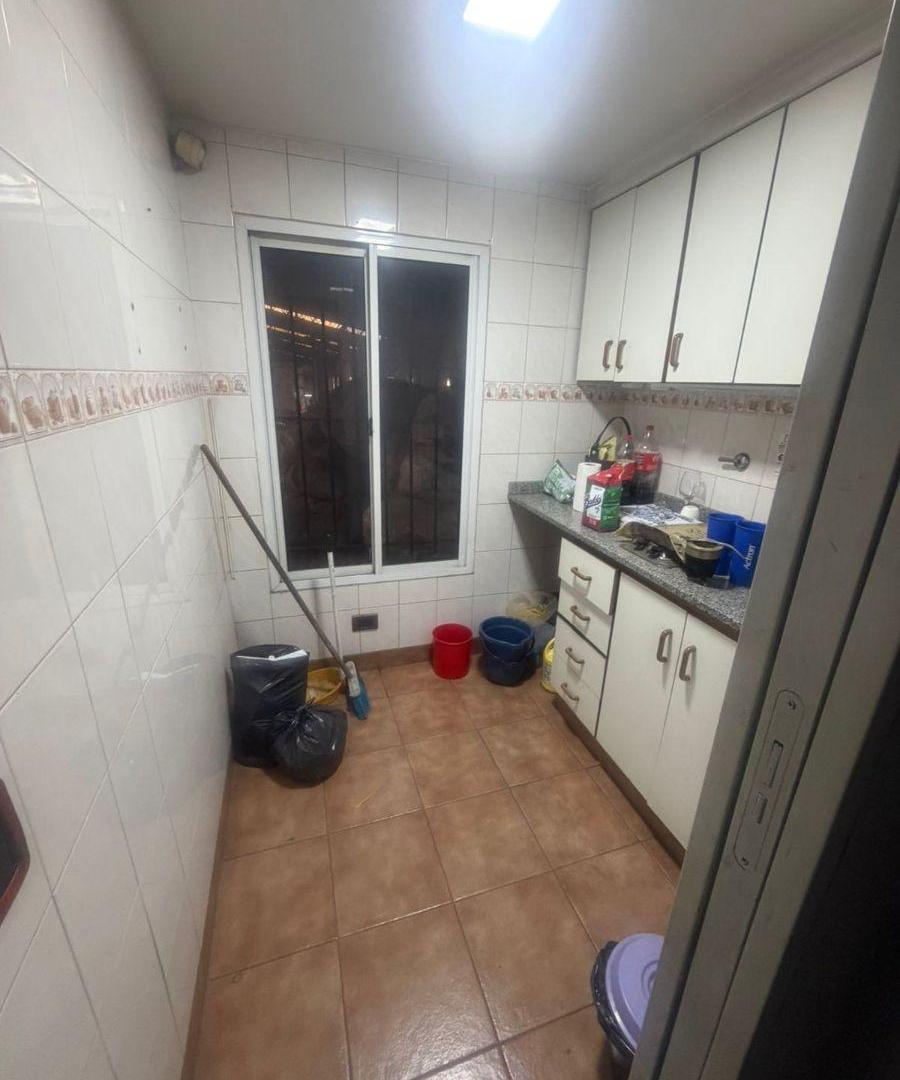 Foto de Galpon en alquiler en Lanus oeste, imagen 1