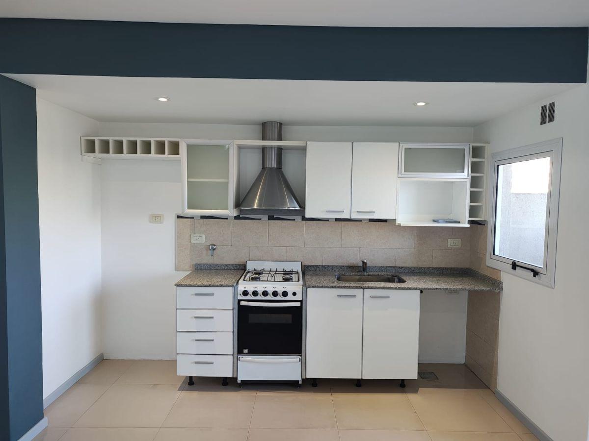 Foto de DEPARTARTAMENTO DE 2 AMBIENTES EN LANUS!, imagen 3