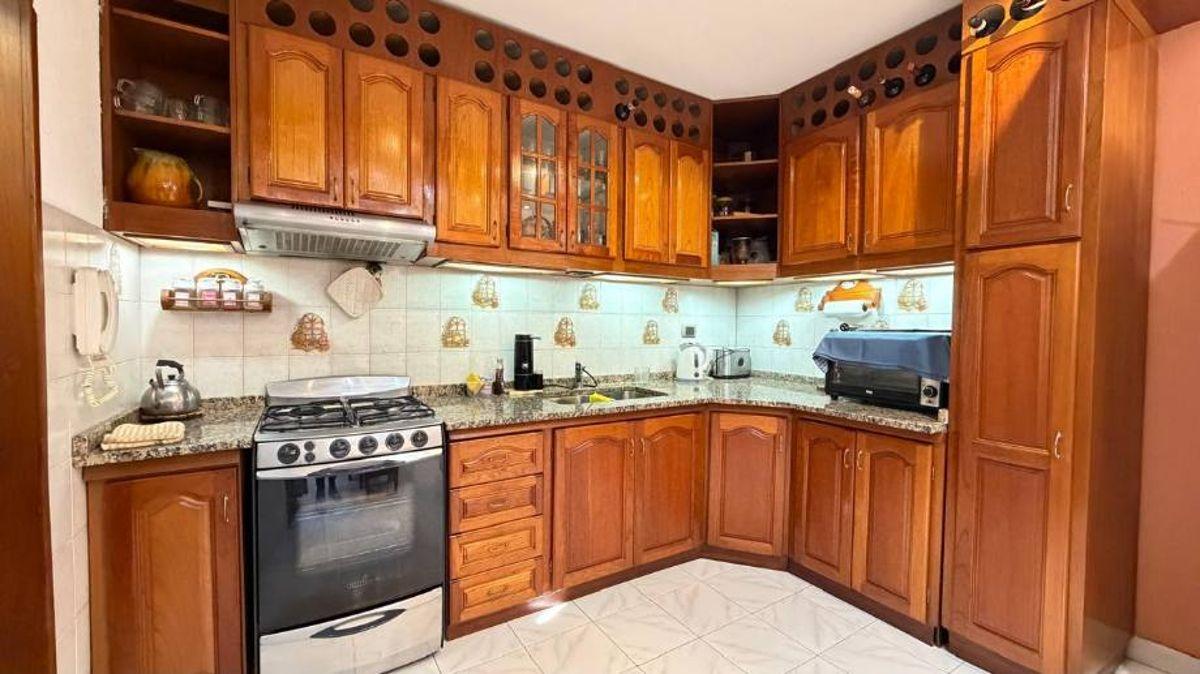 Foto de PH 5 AMBIENTES EN VENTA EN REMEDIOS DE ESCALADA, imagen 2