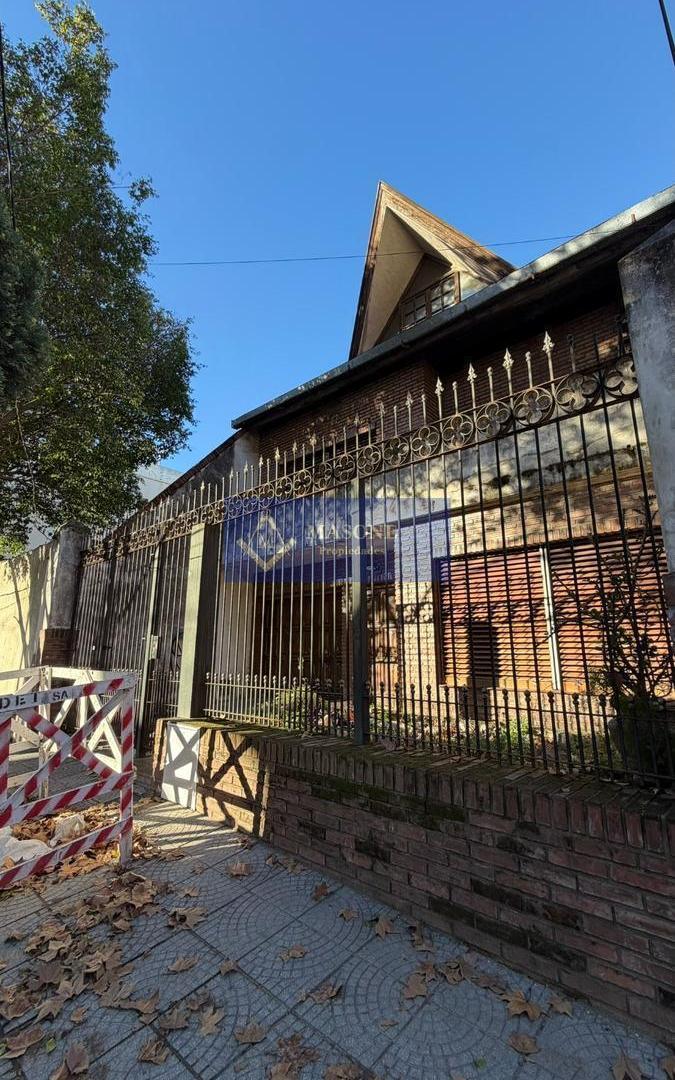 Foto de IMPORTANTE LOTE CON SALIDA A DOS CALLES – IDEAL EMPRENDIMIENTO, imagen 1