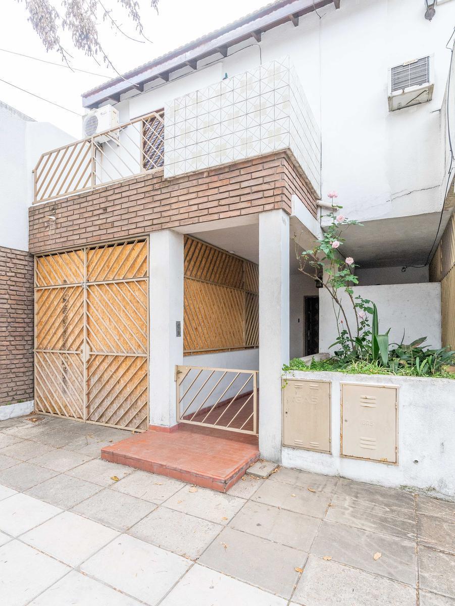 Duplex con Cochera Al Frente Villa Real Caba Apto Credito Patio y Parrilla 5