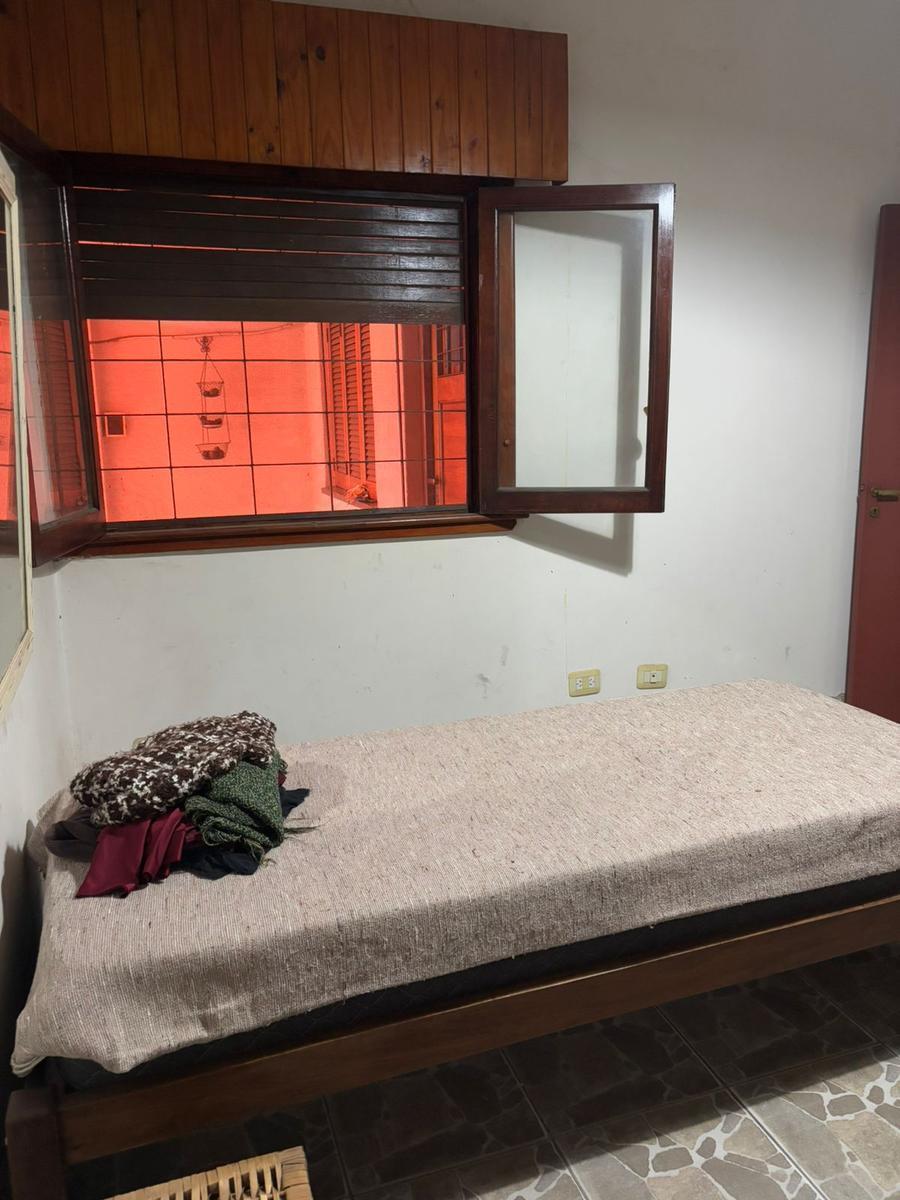 Venta de Casa 3 Ambientes San Miguel con Local 3