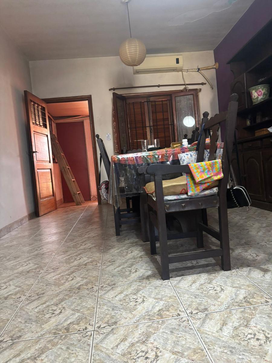 Venta de Casa 3 Ambientes San Miguel con Local 2