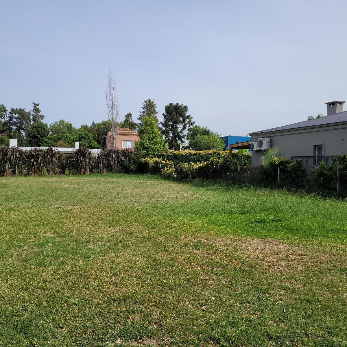 Terreno en Venta en Barrio Privado Villa Flaubert Bella Vista 3