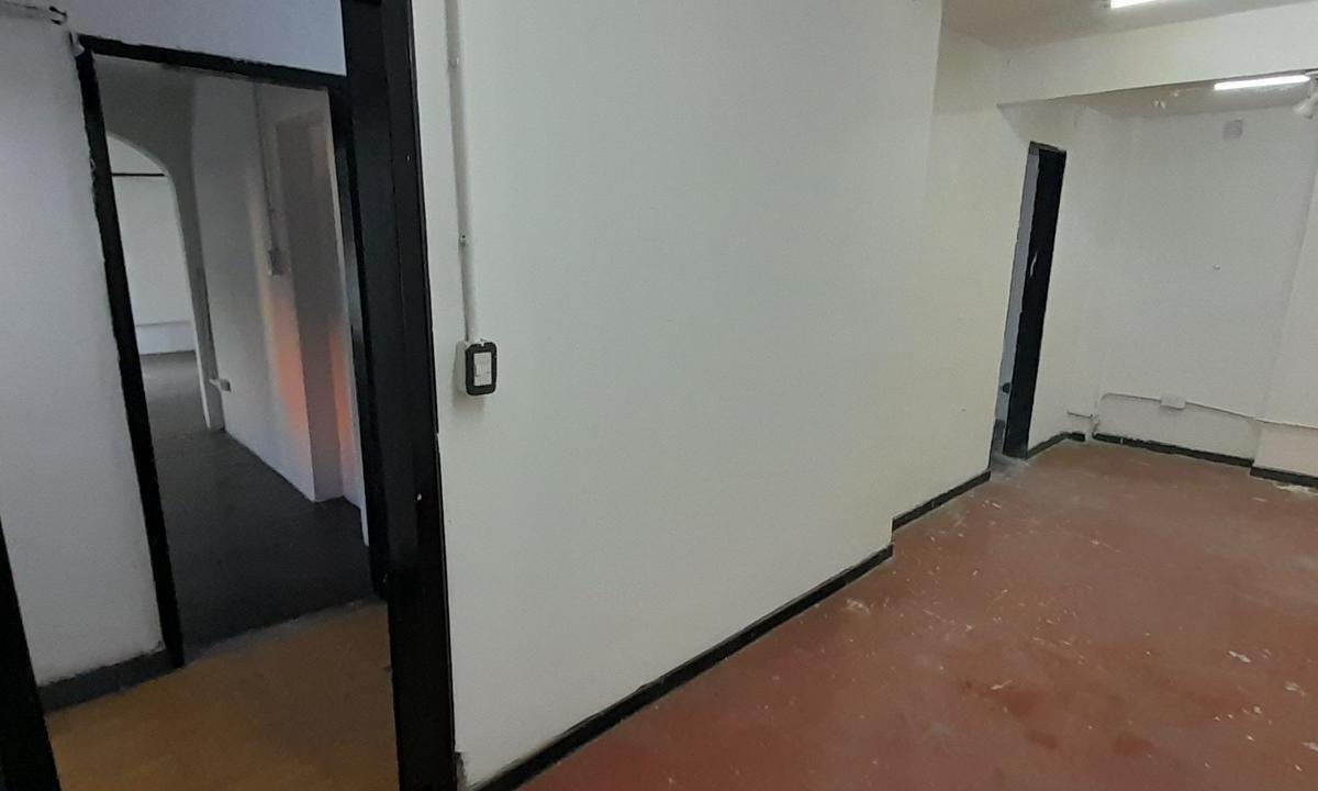 Oficina en San Miguel Centro 4