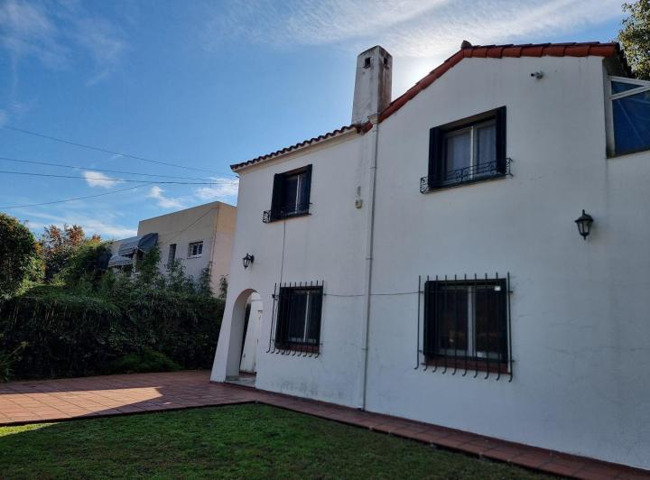 Casa en venta en Hurlingham, barrio Inglés 2