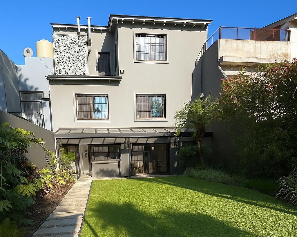 Casa 7 Ambientes Castelar Norte