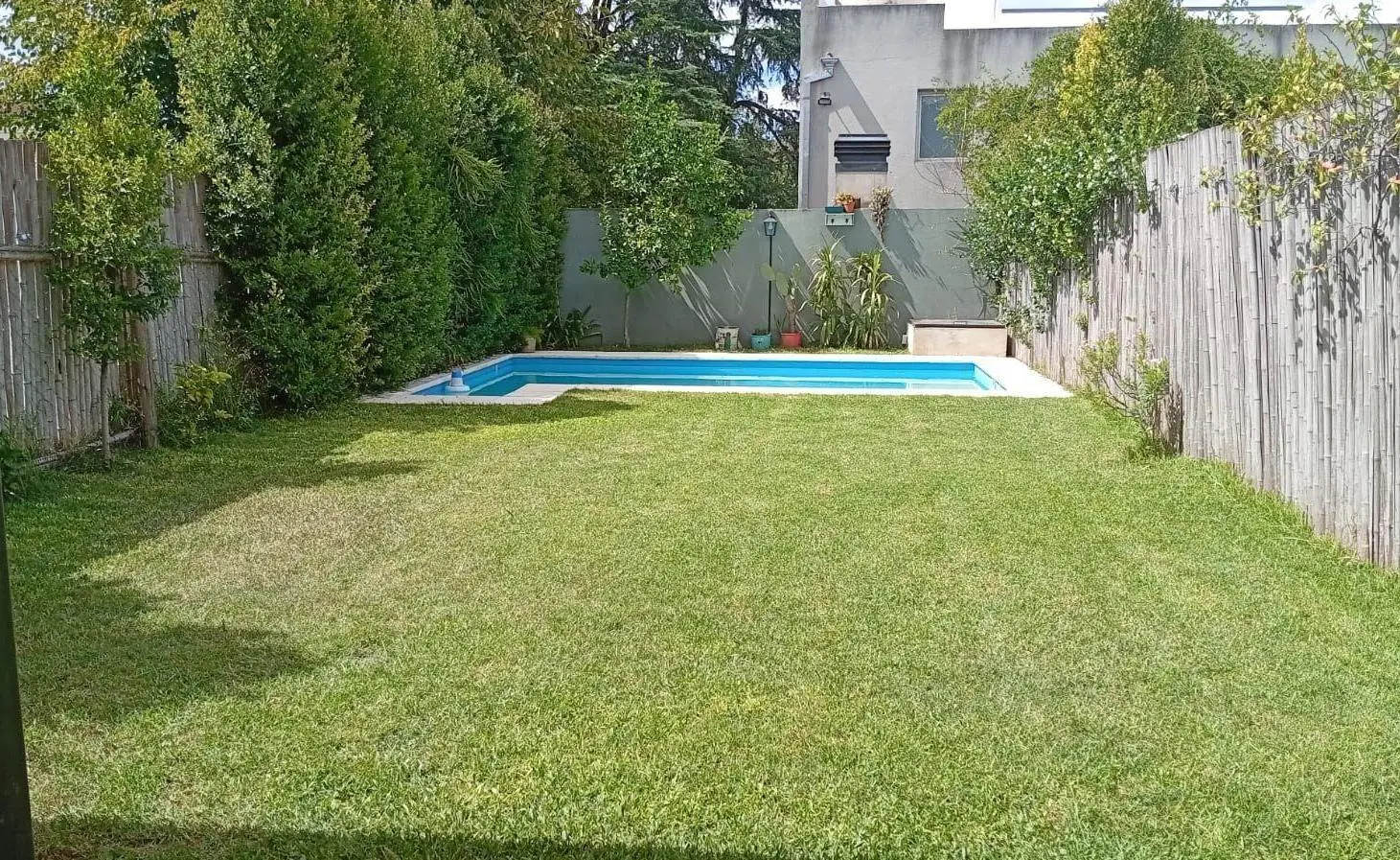 Casa en Venta Bella Vista C/Pileta 5