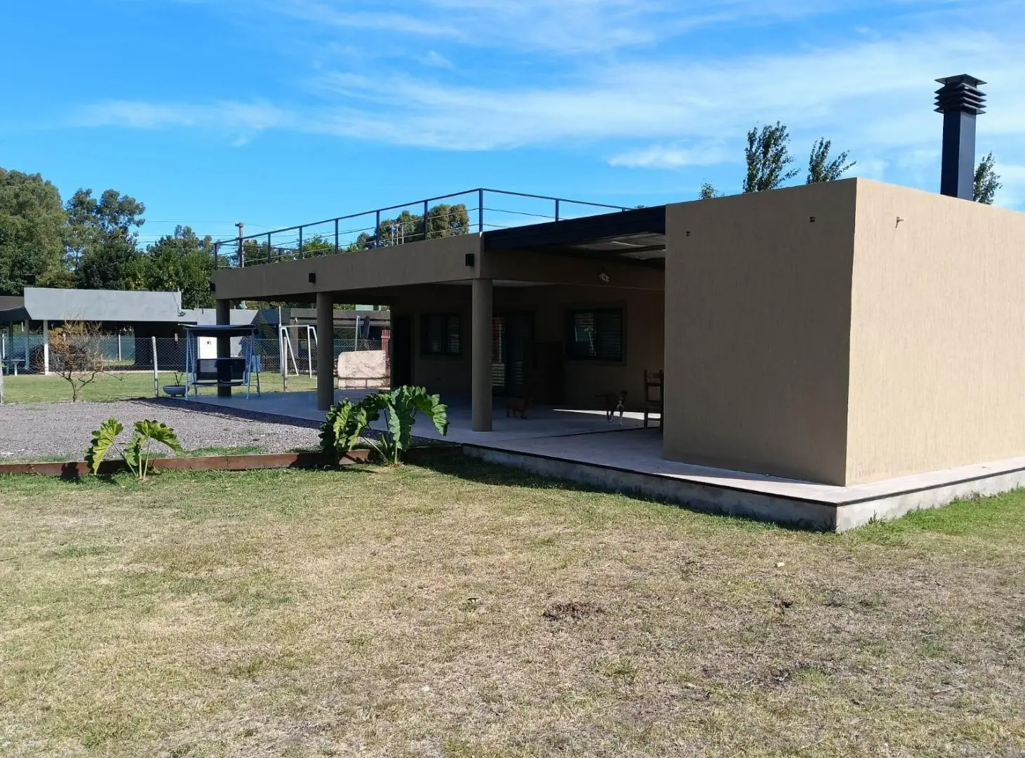 Quinta en excelente estado, practicamente a estrenar 5