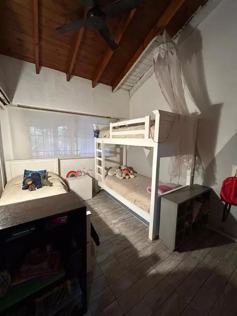 Casa en venta en Hurlingham 4