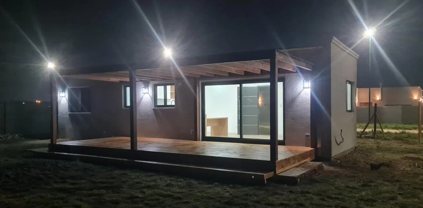 Venta  de Casa Apto Credito en  Pueblo Vaca Muerta 2