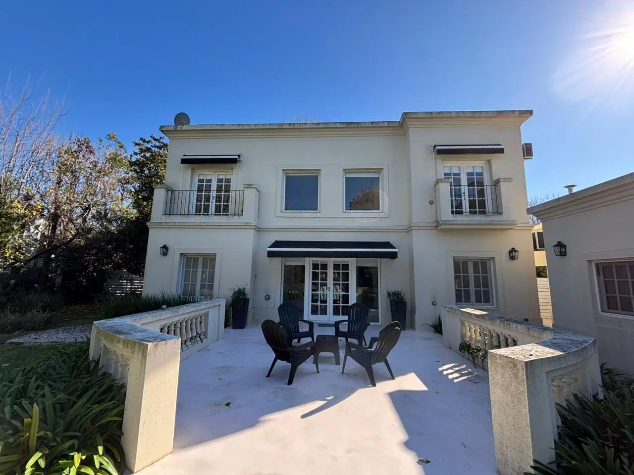 Casa en venta en Bella Vista, barrio El Lago 2