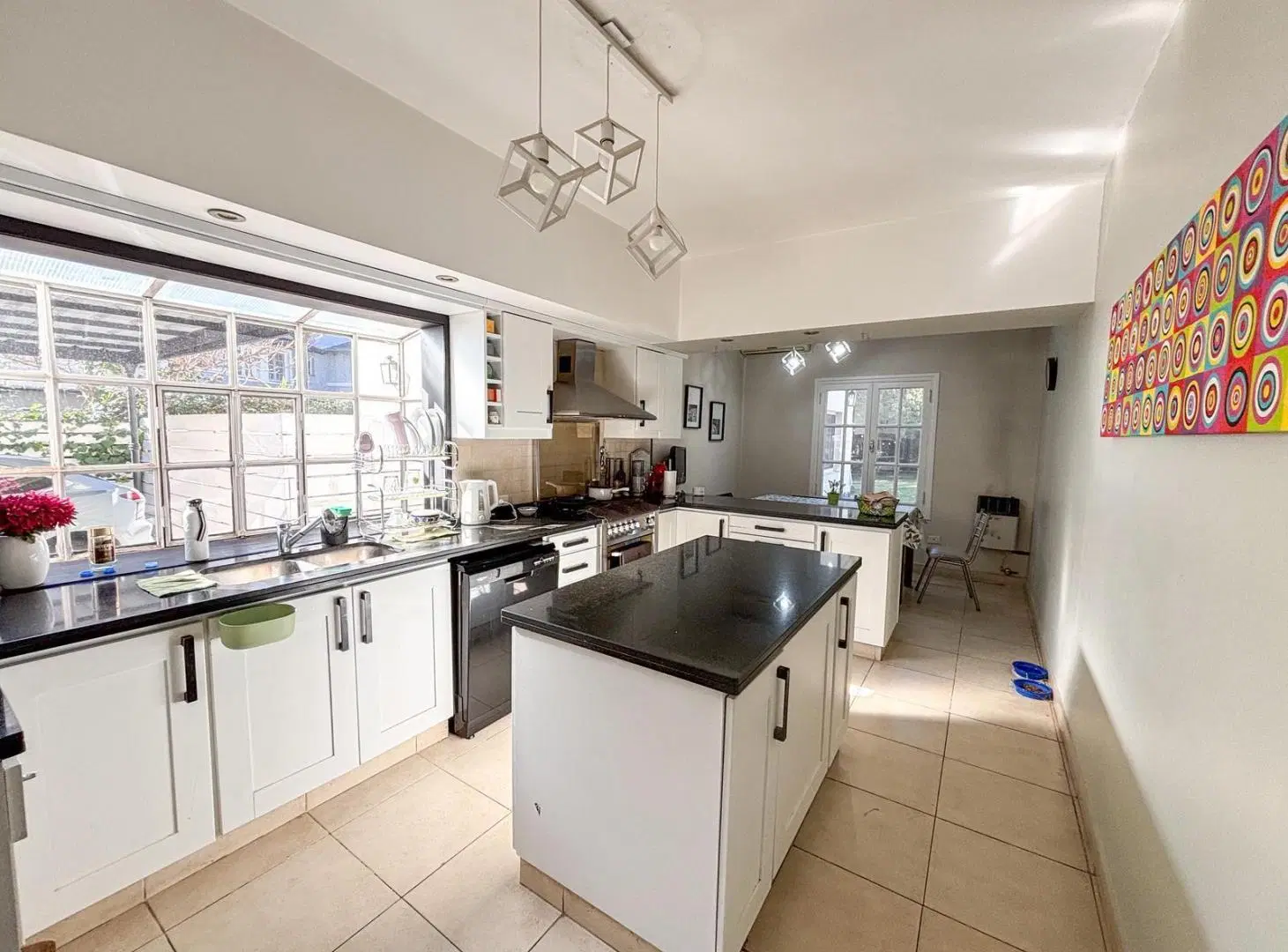 Casa en venta en Bella Vista, barrio El Lago 3