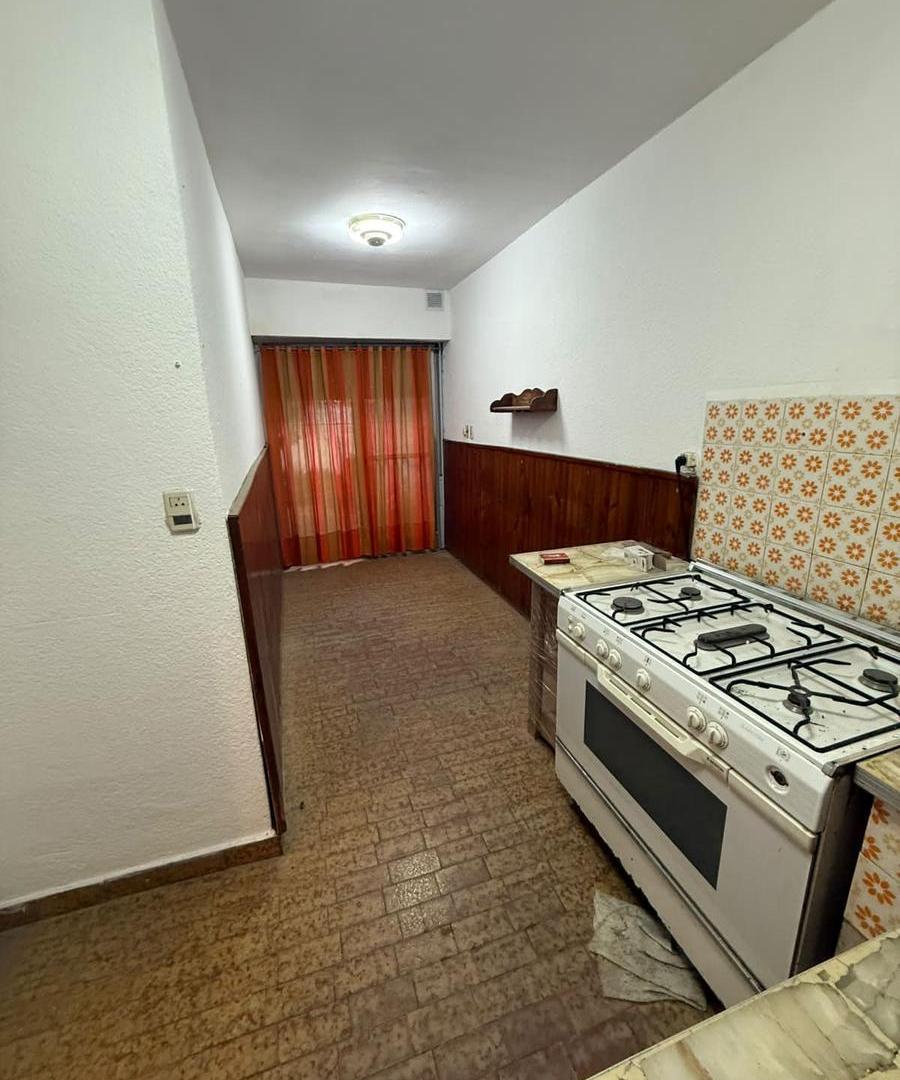 Foto de Venta Casa Castelar Norte calle Munilla al 3100, imagen 2