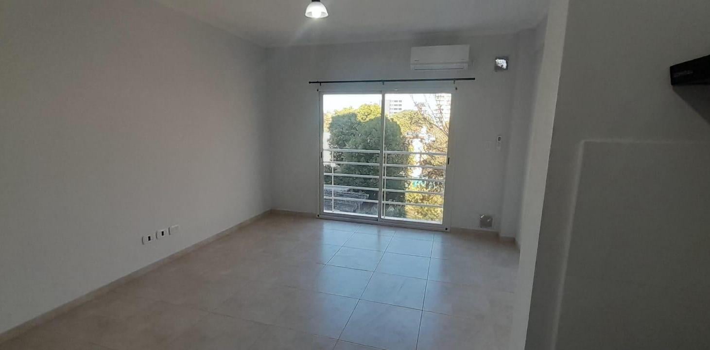 Foto de Alquiler Departamento, imagen 1