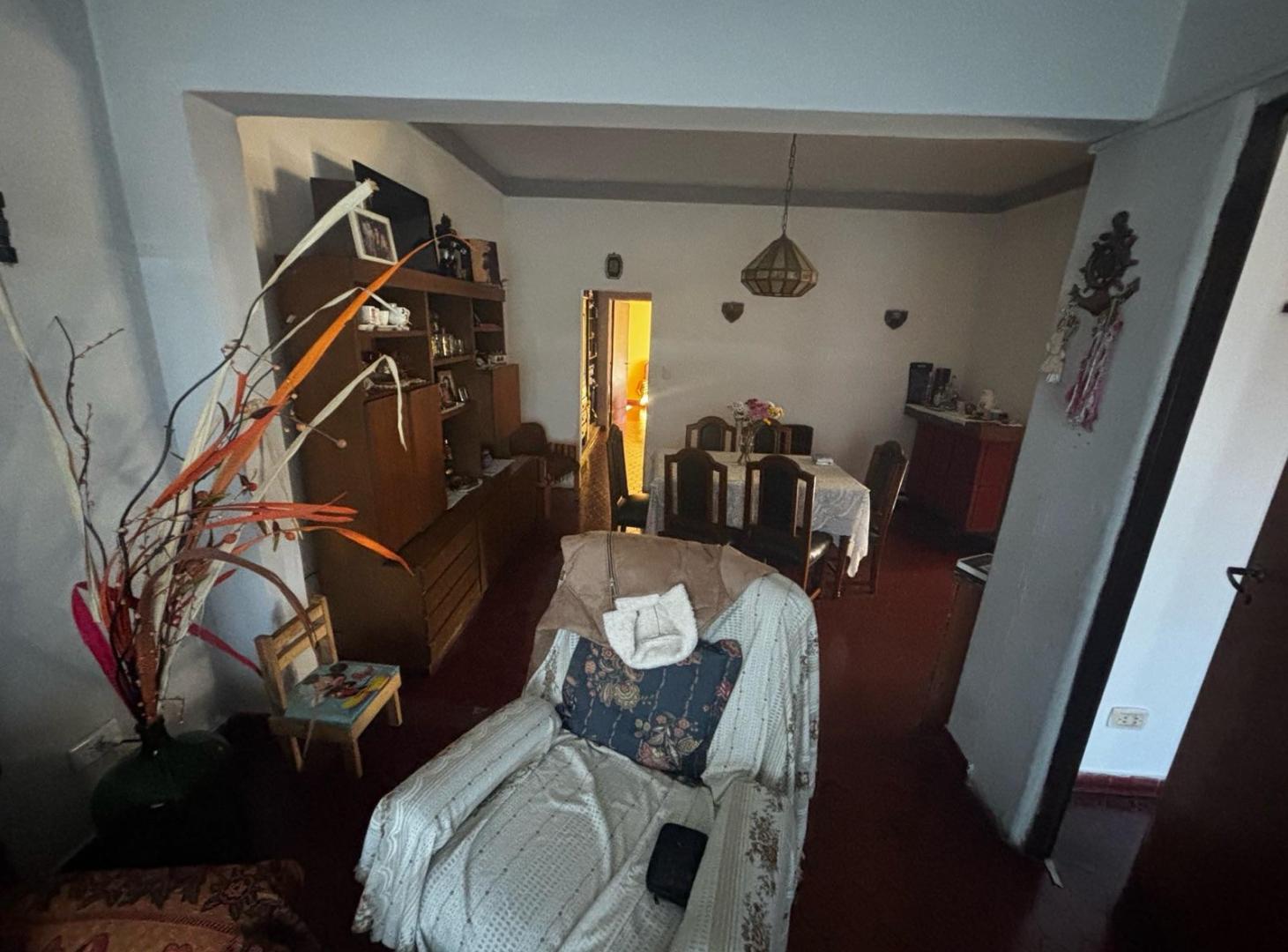 Foto de Casa en venta 7 ambientes con local en ituzaingo, imagen 1