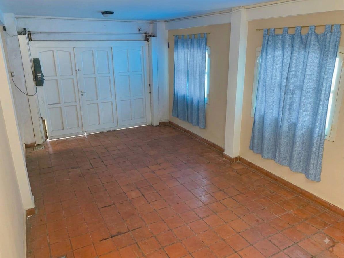Foto de Casa amplia 5 ambientes para familia numerosa, imagen 2