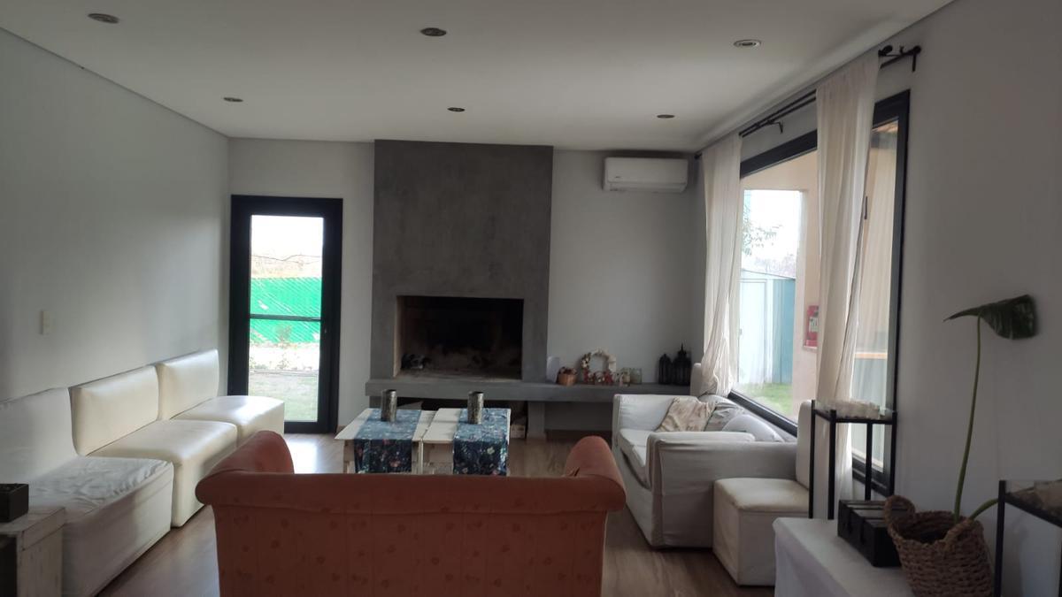 Foto de BELLA VISTA CASA ALQUILER TEMPORAL ultima semana de enero y 1° semana, imagen 3