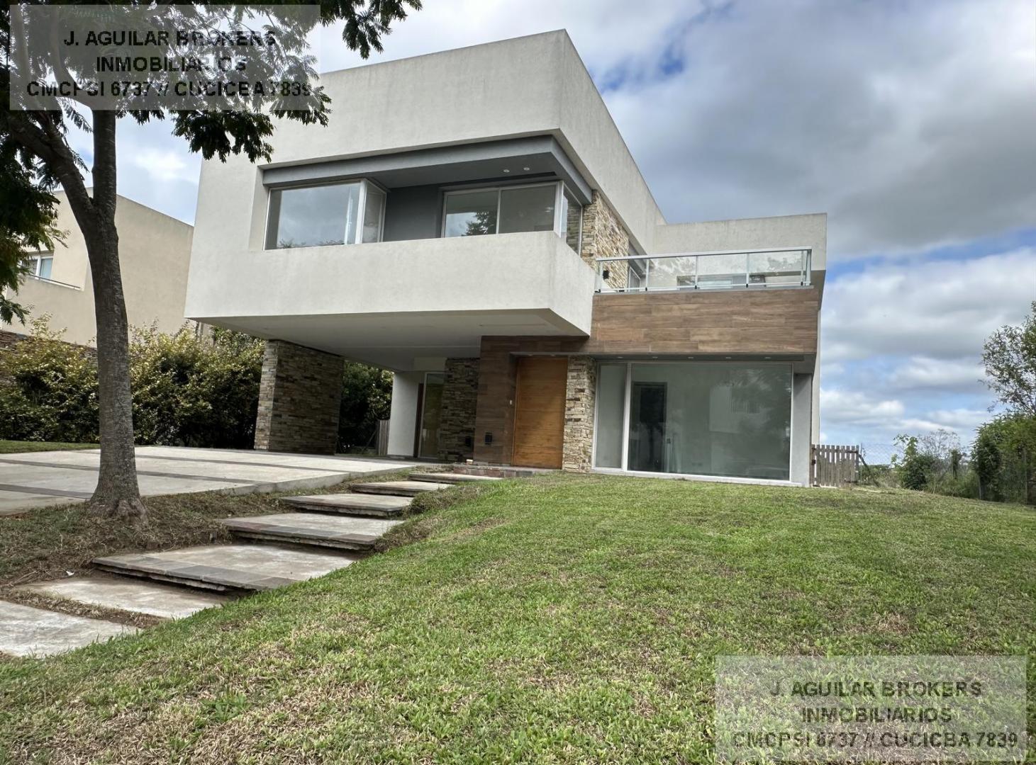Foto de Venta Casa en Escobar en Puertos del lago, Barrio Vistas lote 25, imagen 2