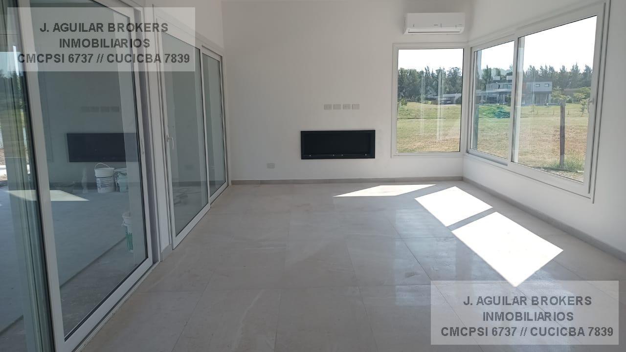 Foto de Venta Casa Barrio San Matías, a la laguna con pileta, imagen 5