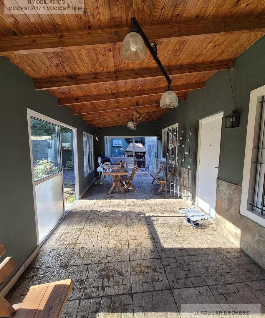 Foto de Casa con amplio terreno, jardin y pileta en Muñiz, imagen 5