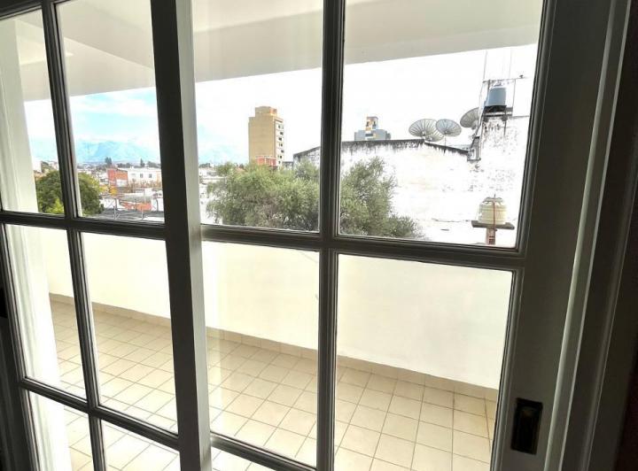 DEPTO. EN VENTA - calle Santiago del Estero, Salta 2