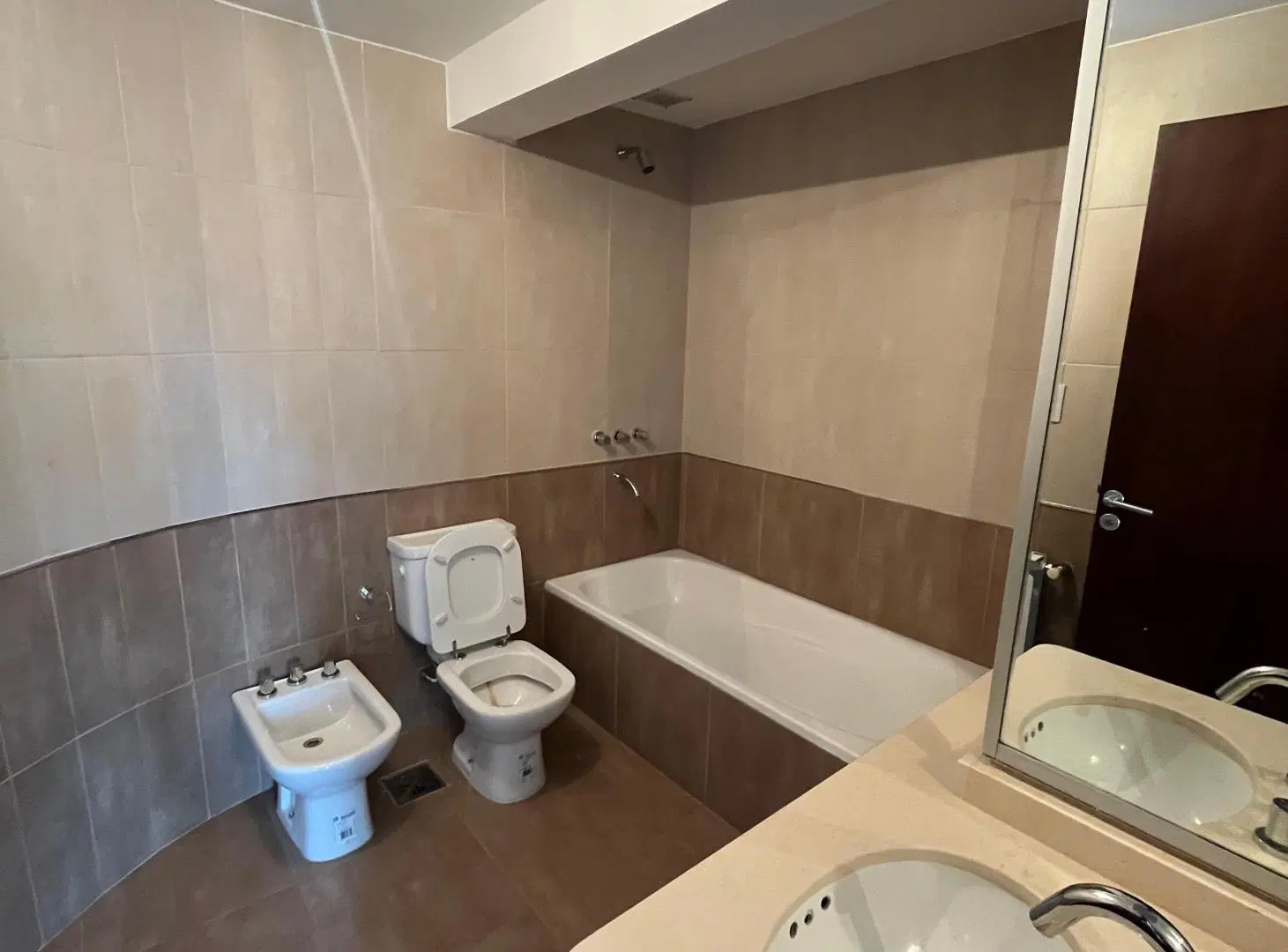 Departamento en alquiler (1 DORMITORIO) | Leguizamon entre Alvear y Güemes, Salta 2