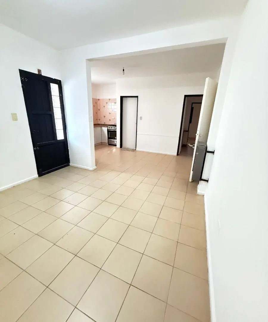 Venta Casa dos Dormitorios Barrio Padre Juan 3
