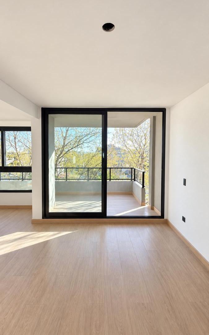 Foto de VENTA DEPARTAMENTO 5 AMBIENTES VILLA URQUIZA BALCON A ESTRENAR, imagen 5