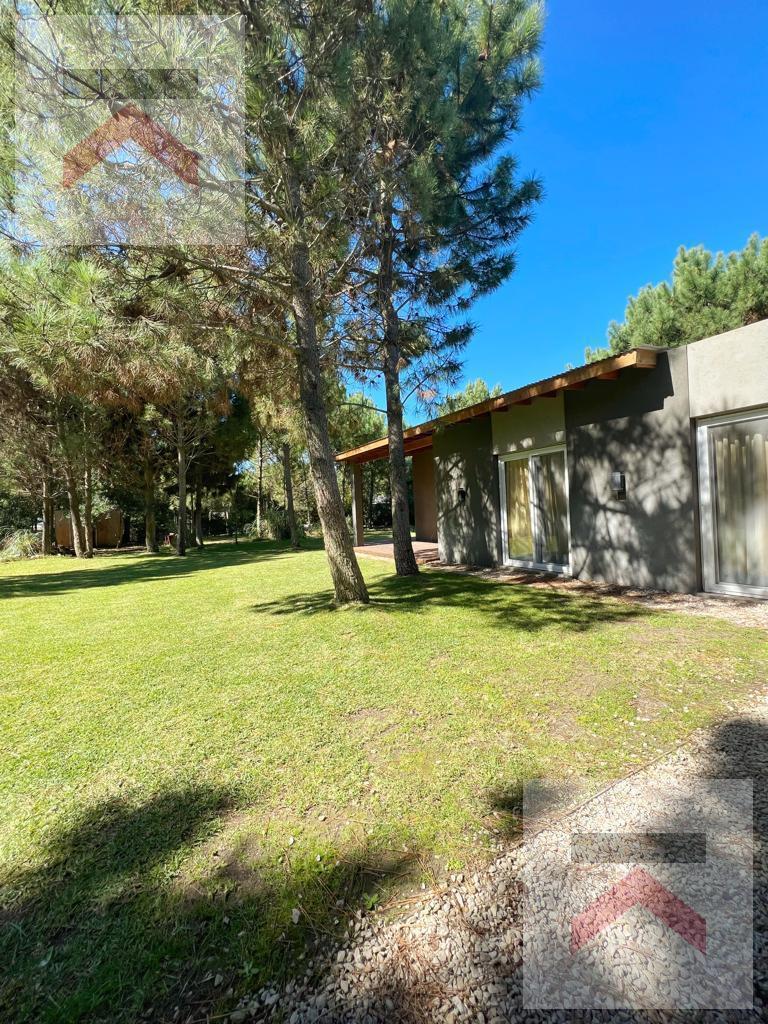 Espectacular Casa en Bo Residencial I - Costa Esmeralda 3