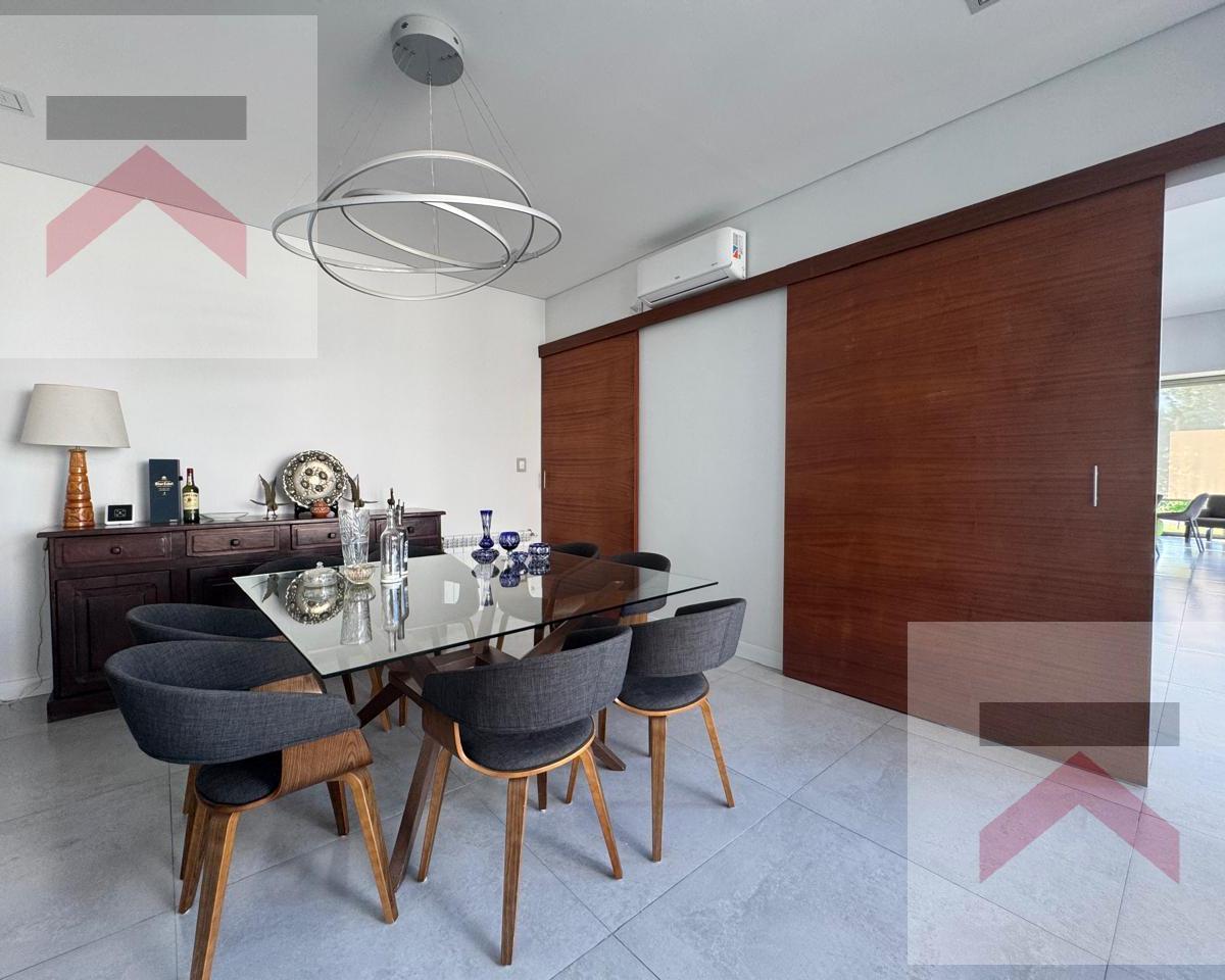 Foto de Hermosa Casa en LOTE PREMIUM de 1750m2 AL AGUA en Chacras de la Reserva, imagen 3