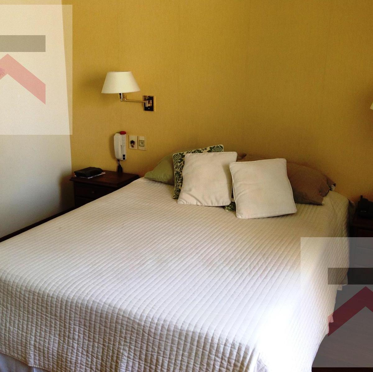 Venta Casa en Punta Chica 4Dorm., con Parque y Pileta! 3