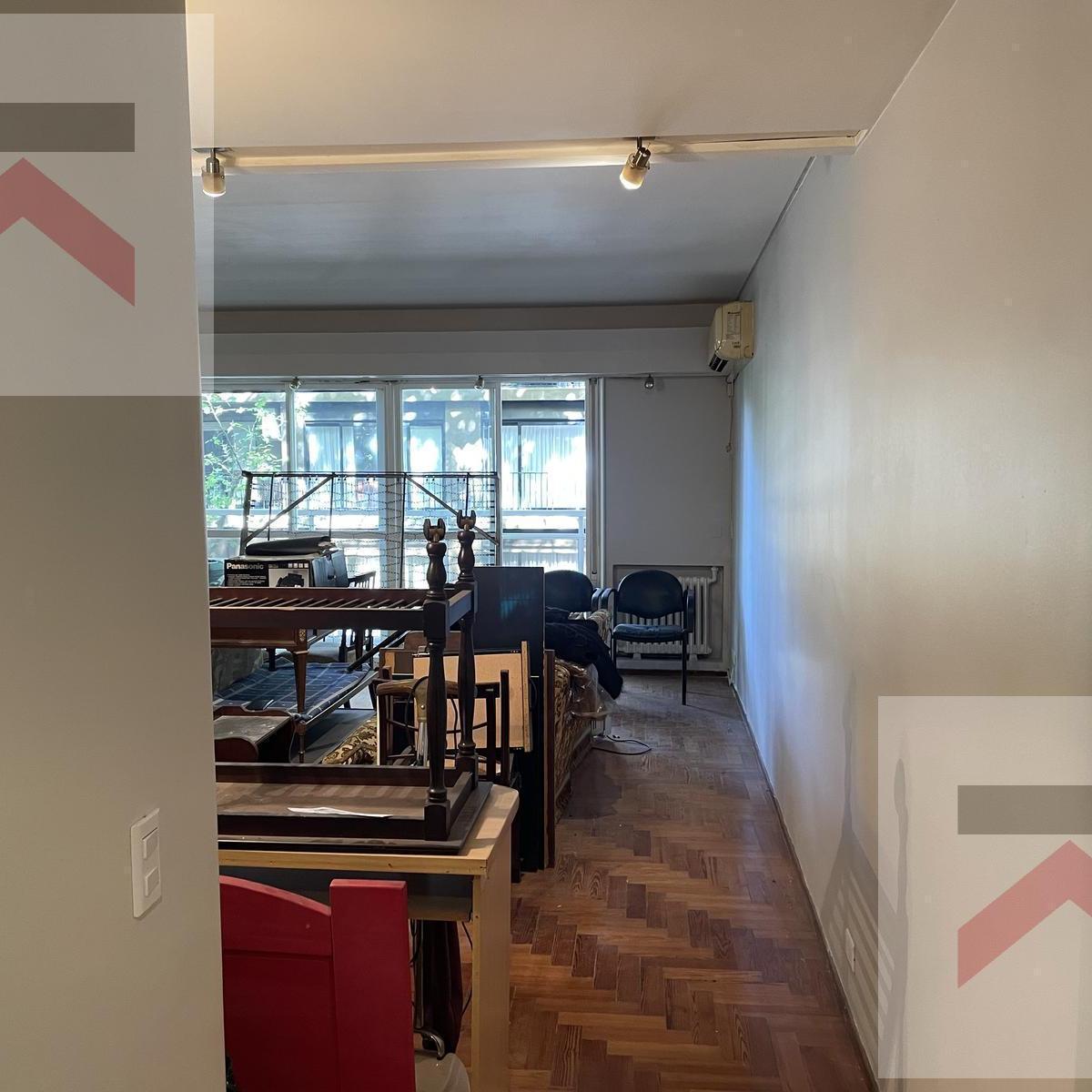 Dúplex de 3 Dorm. con Balcón, Dependencia de Servicio y Espacio Guardacoche en Belgrano 5