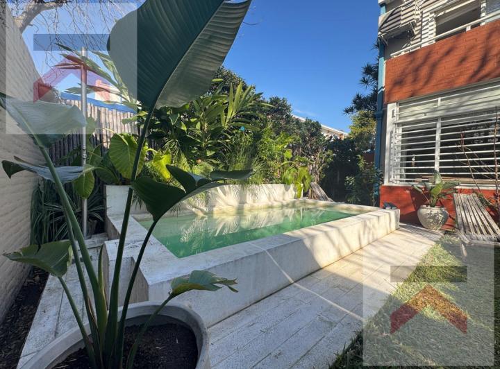 Casas de Boyacá VENTA Hermoso PH Triplex con garage y piscina de inmersión en Villa General Mitre 1