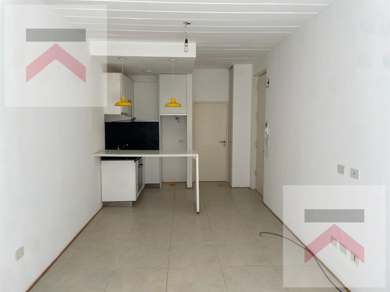 Departamento en Nuñez con patio propio