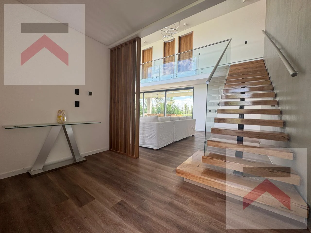 Foto de Venta Casa en Lote AL AGUA 5 dorm FINANCIACION en Chacras de la Reserva, imagen 3