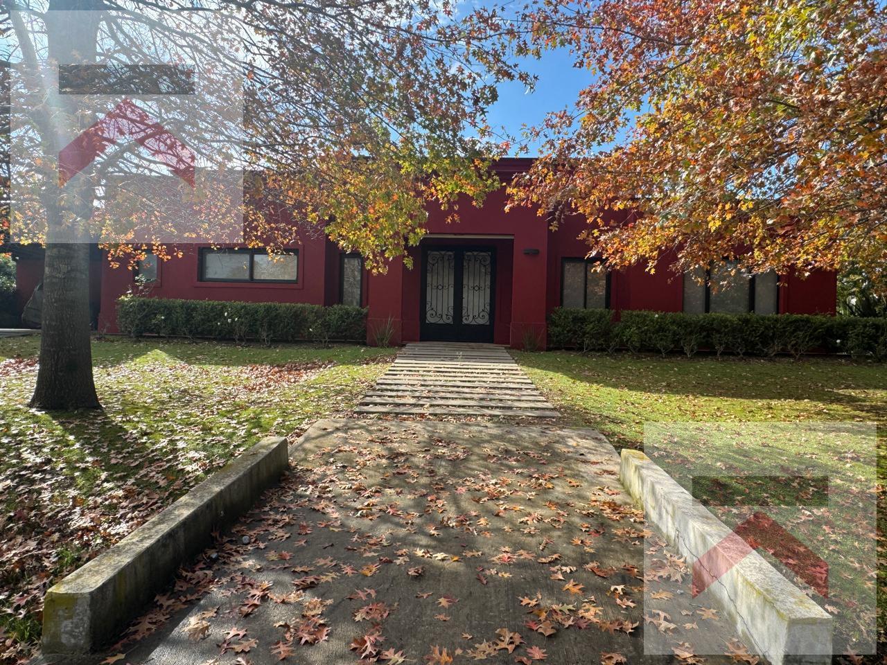 Casa en una planta 4 dorm gran parque con piscina Chacras de La Reserva Cardales