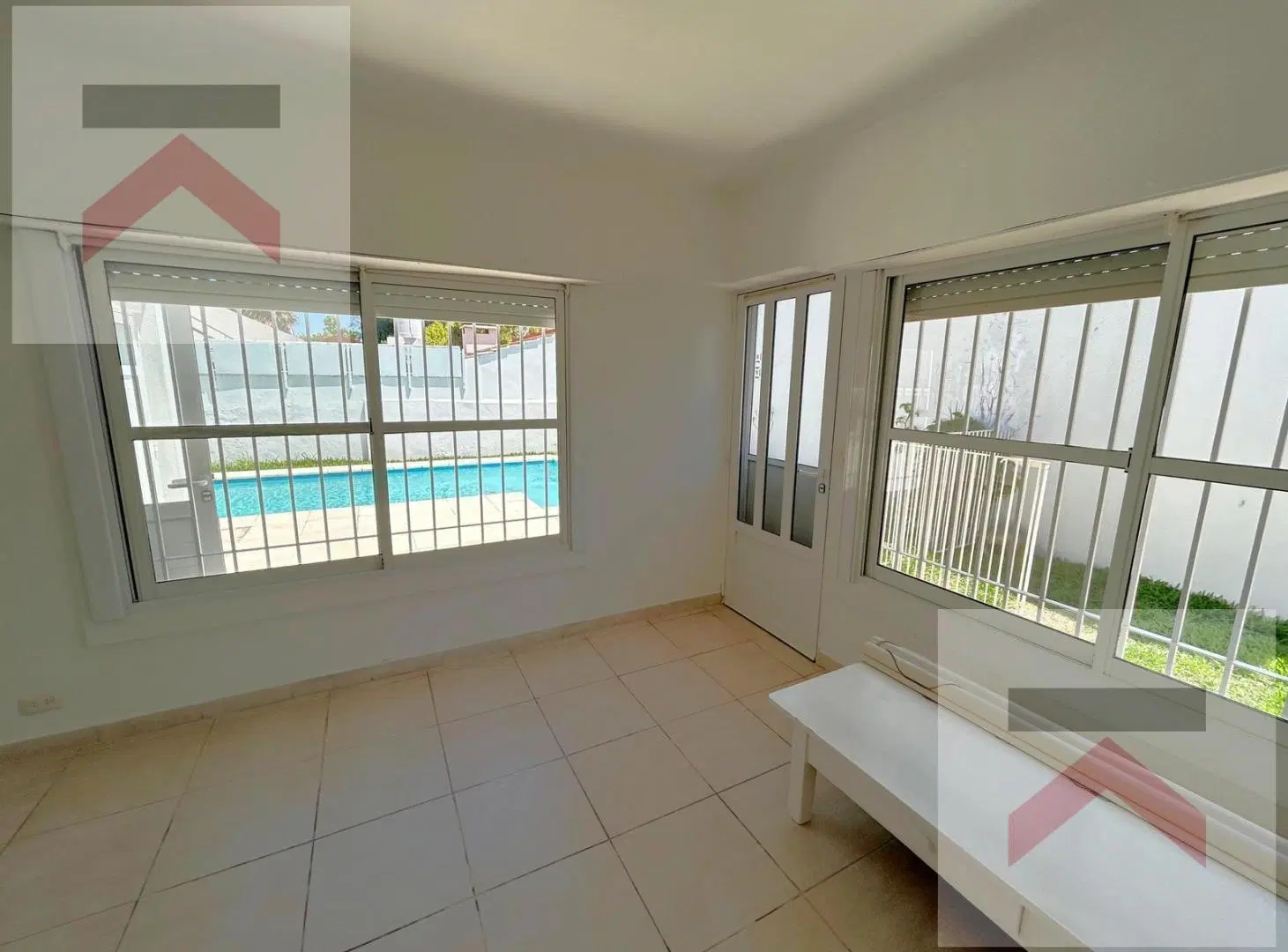 Impecable Chalet con 5 dormitorios y pileta en Victoria -  Apta Credito! 3
