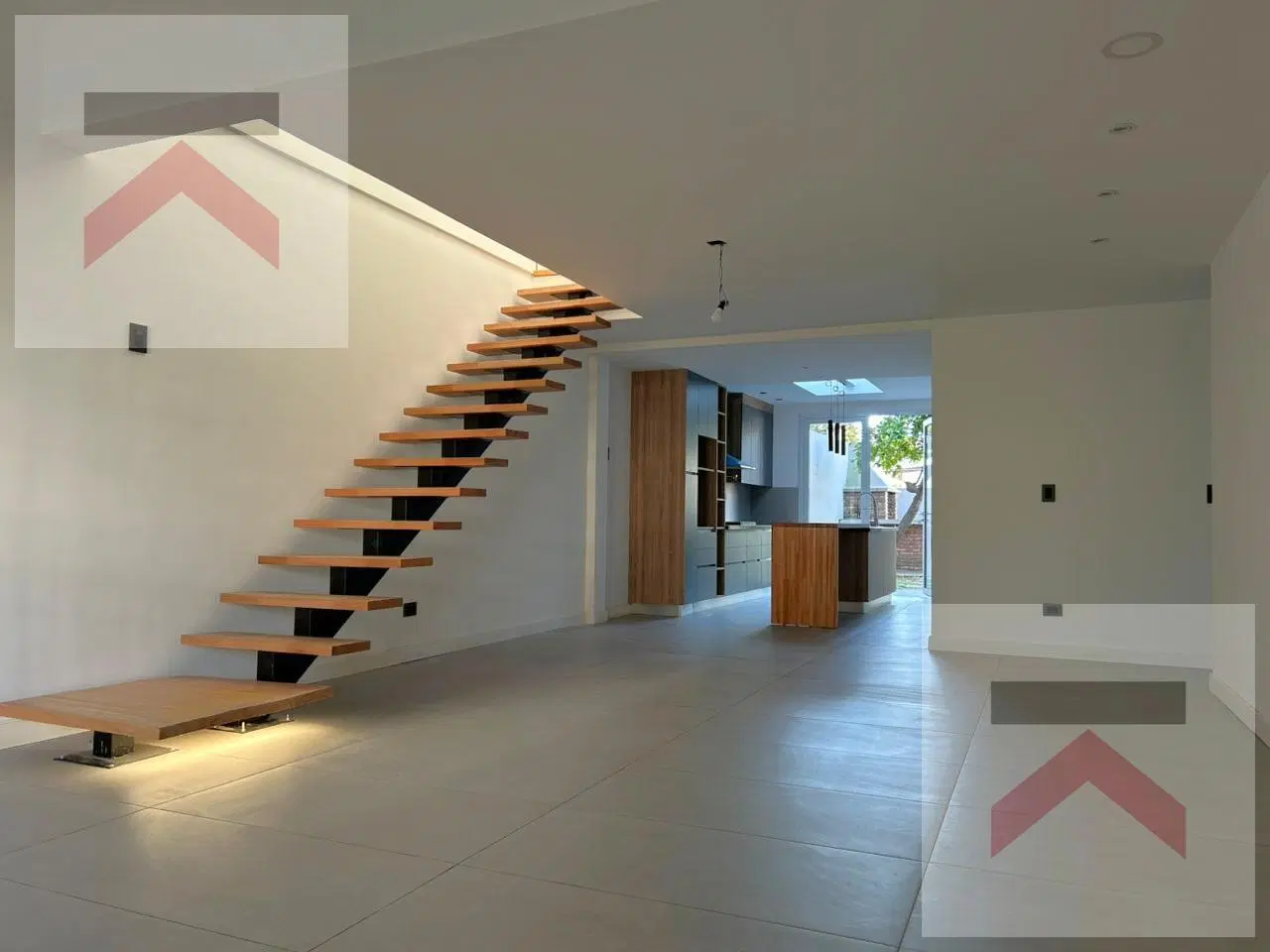 Casa totalmente actualizada, con 3 dormitorios y jardín en Martinez! 5