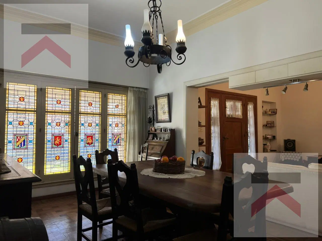 Casa en Venta de 7amb, 4 Dorm. con Parque, Pileta y parrilla sobre lote de 536mt2. 4