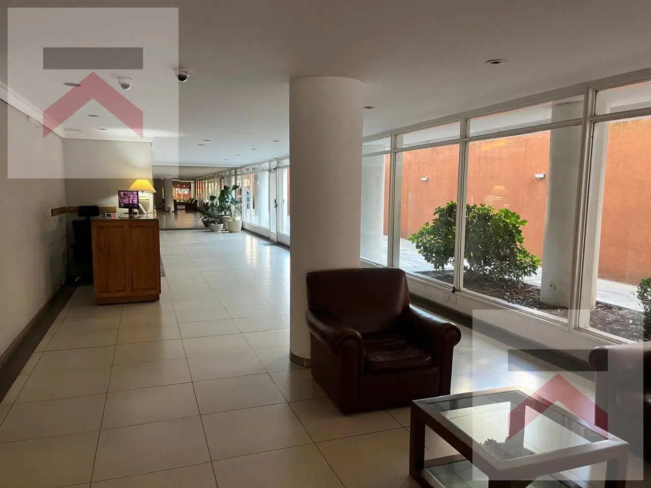 Departamento de 2amb con Cochera en San Isidro 3