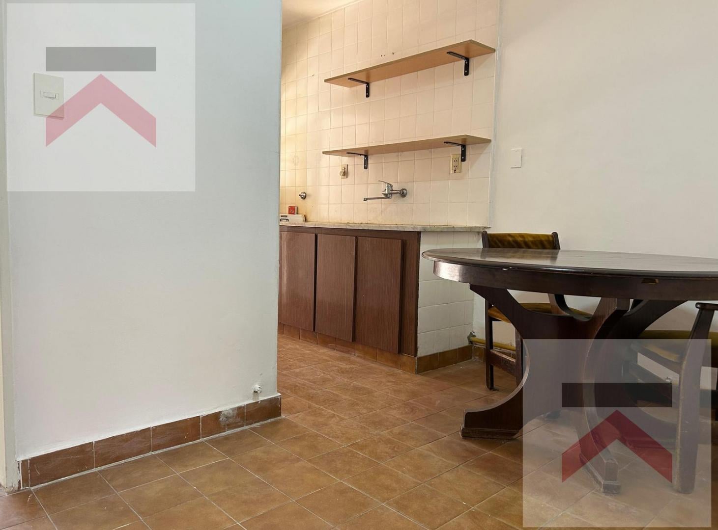 Foto de Casa con 2 dormitorios, cochera, patio y parrilla en Martinez!, imagen 3