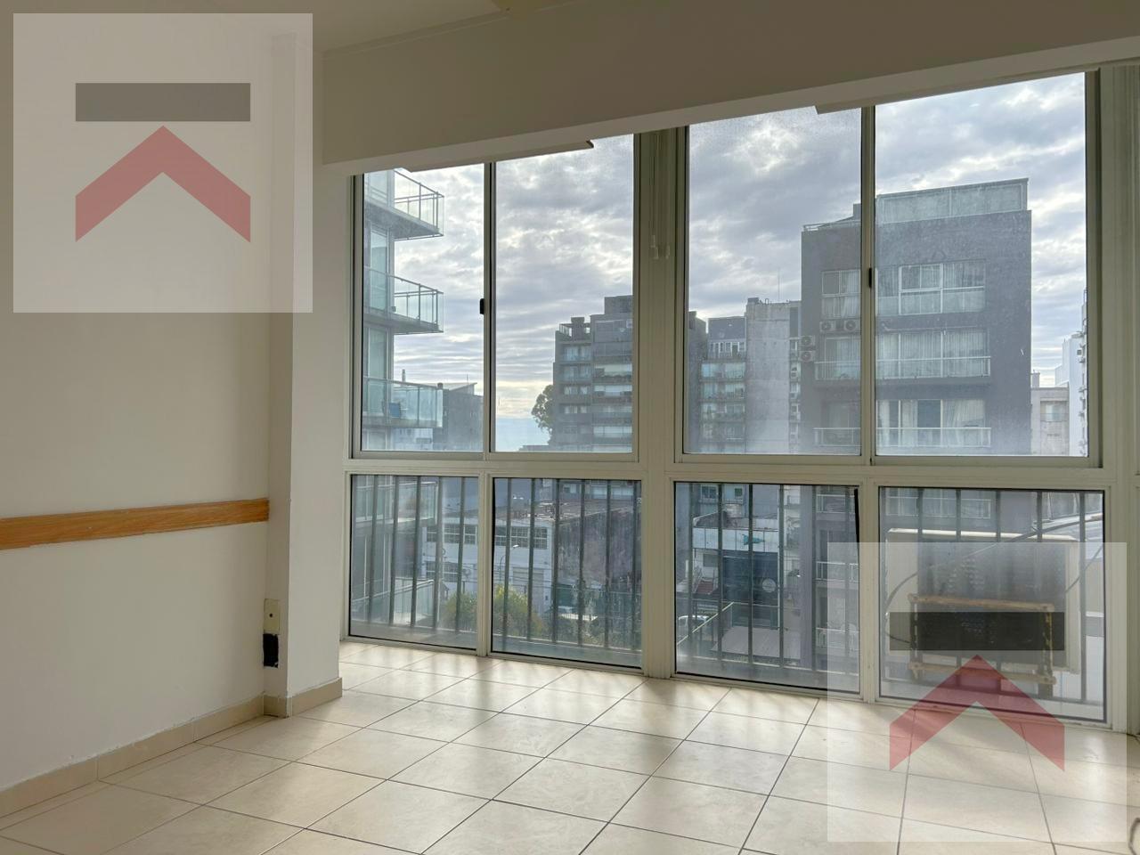 Foto de Super luminoso departamento de 2 ambientes en Olivos!, imagen 3
